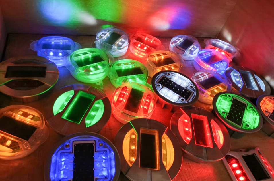 Active and Passive Lighting